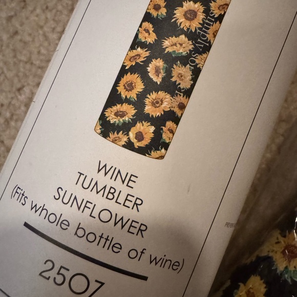 Simply Southern Sunflower Wine Tumbler Set - Picture 3 of 3